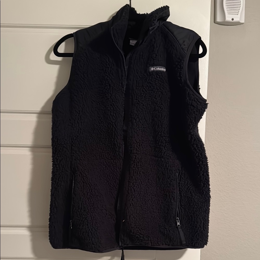 Columbia Black Fleece Vest